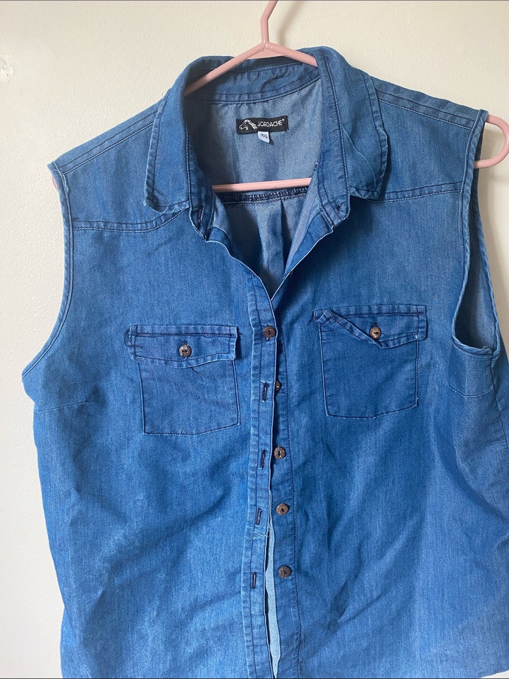 Jordache Sleeveless Denim Button-Up Top in Blue